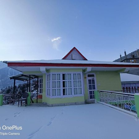 ホテル カルパ デシャン カルプ エクステリア 写真